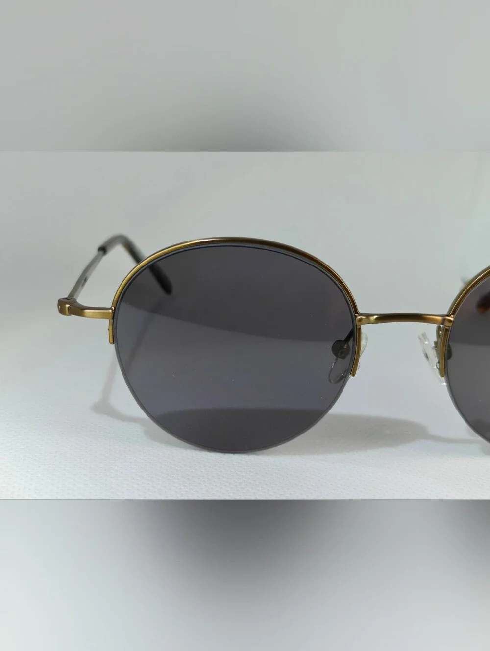 Sun Albee Bronze Frame Round. Semi Rimless.